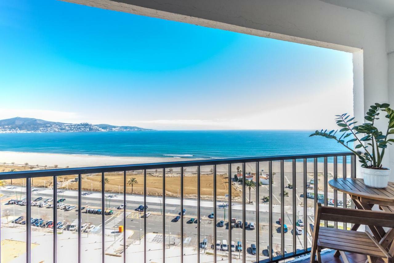 Holidays P14 Sea View Empuriabrava Exterior photo